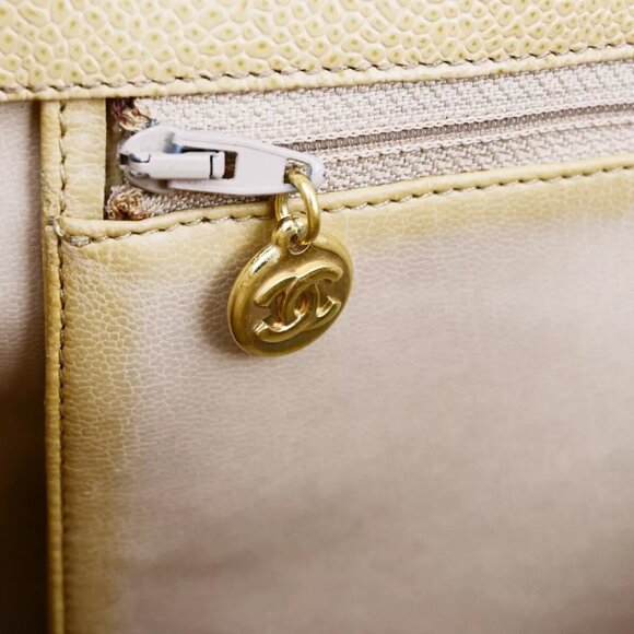 CHANEL CC Matelasse Chain Shoulder Bag Caviar Skin Leather Beige Vintage - Picture 9 of 16